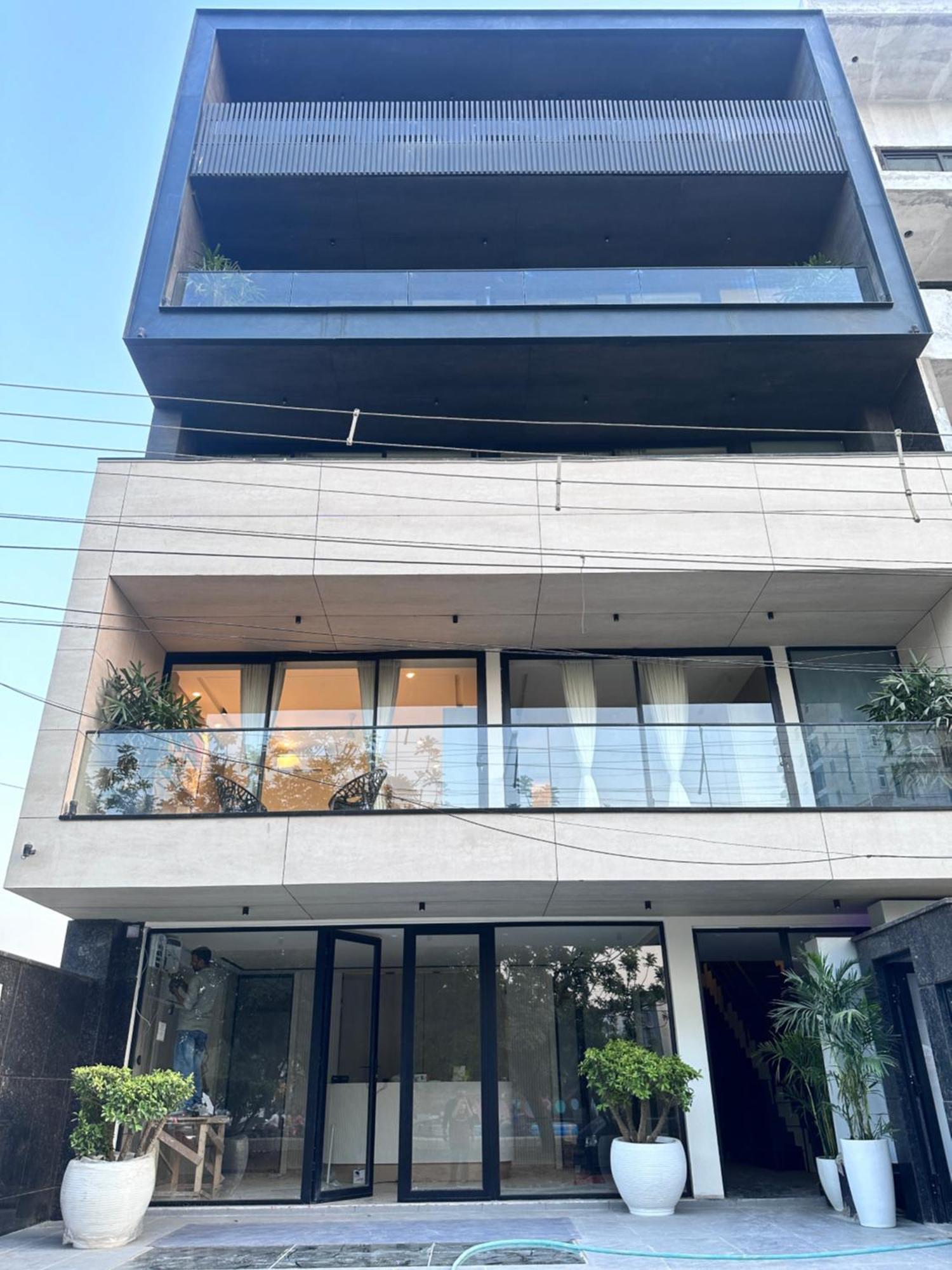 The Lodgers 2 Bhk Serviced Apartment Near Artemis Hospital Sector 57 Gurgaon - Nearest Metro Station Sector 54 Chowk 외부 사진